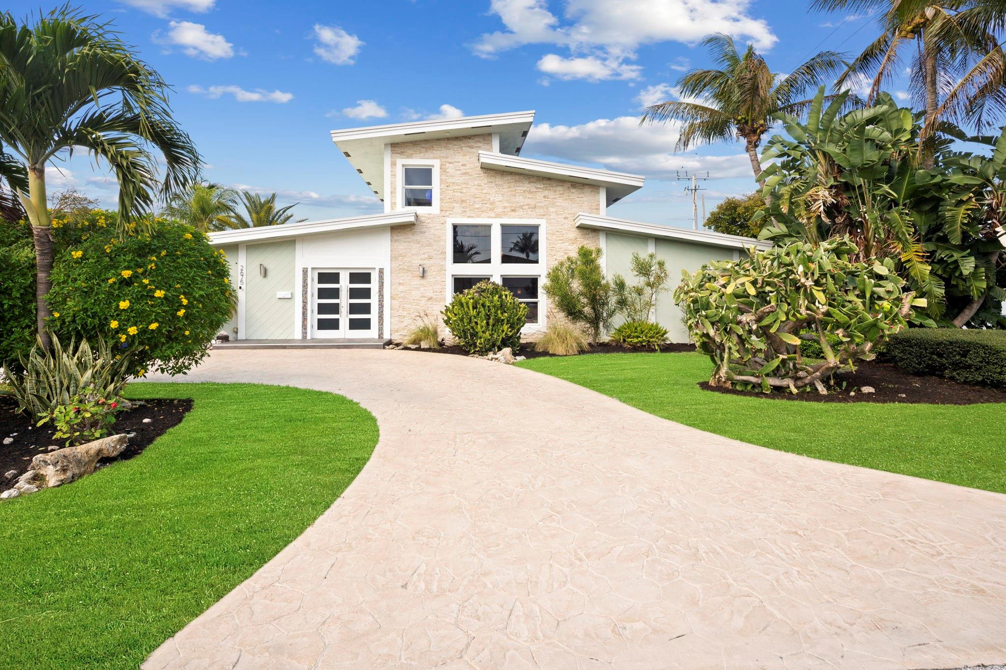 2675 NE 24th Street, Lighthouse Point