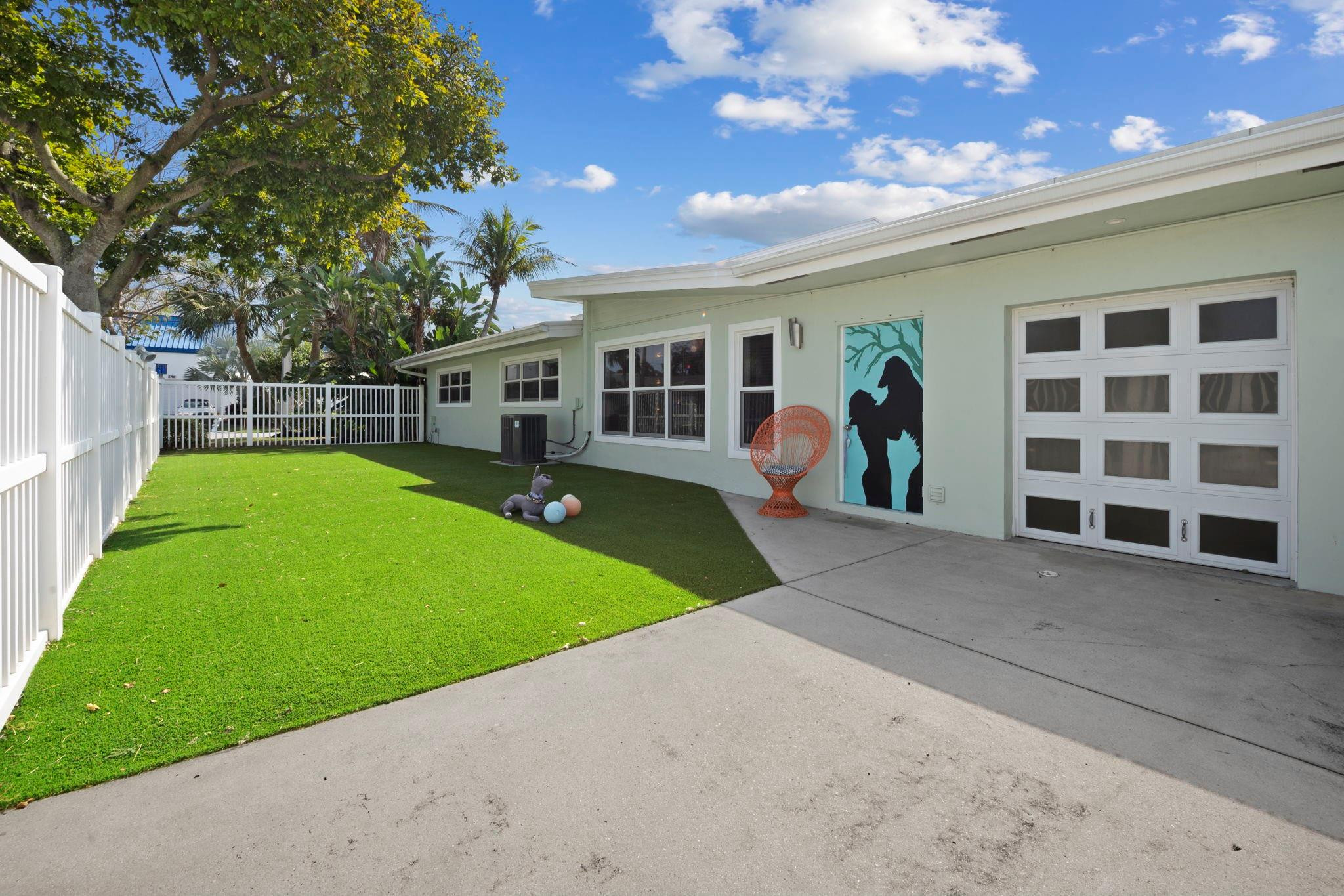 2675 NE 24th Street, Lighthouse Point