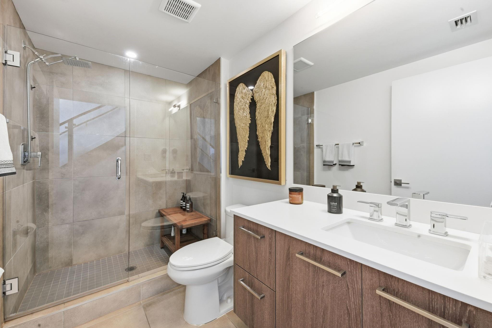 410 NE 36th Street 9, Oakland Park Unit: 9