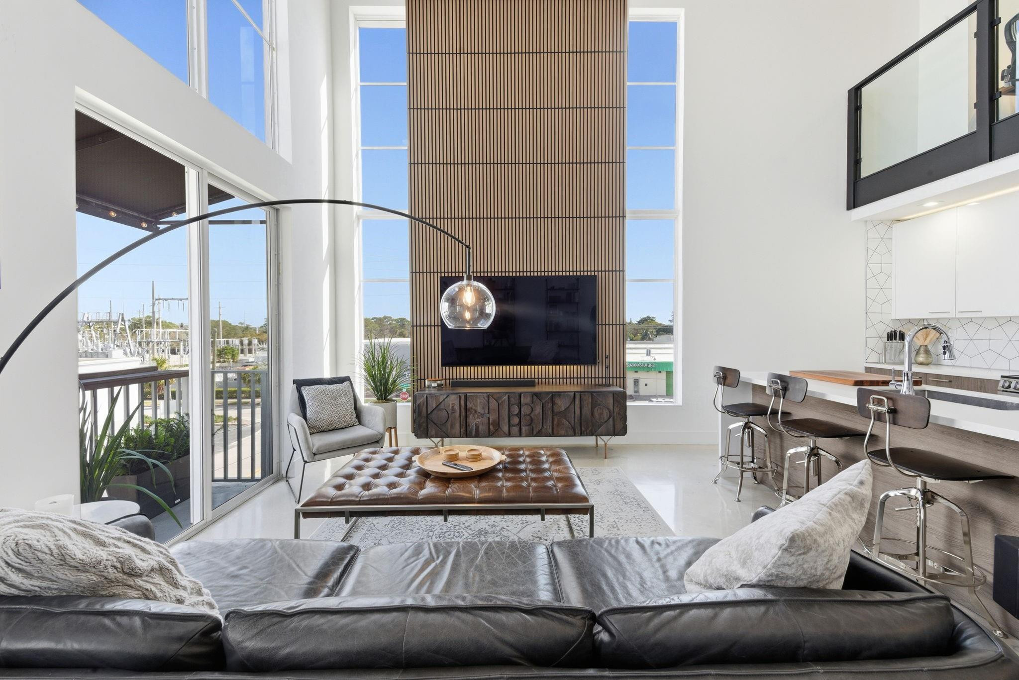 410 NE 36th Street 9, Oakland Park Unit: 9