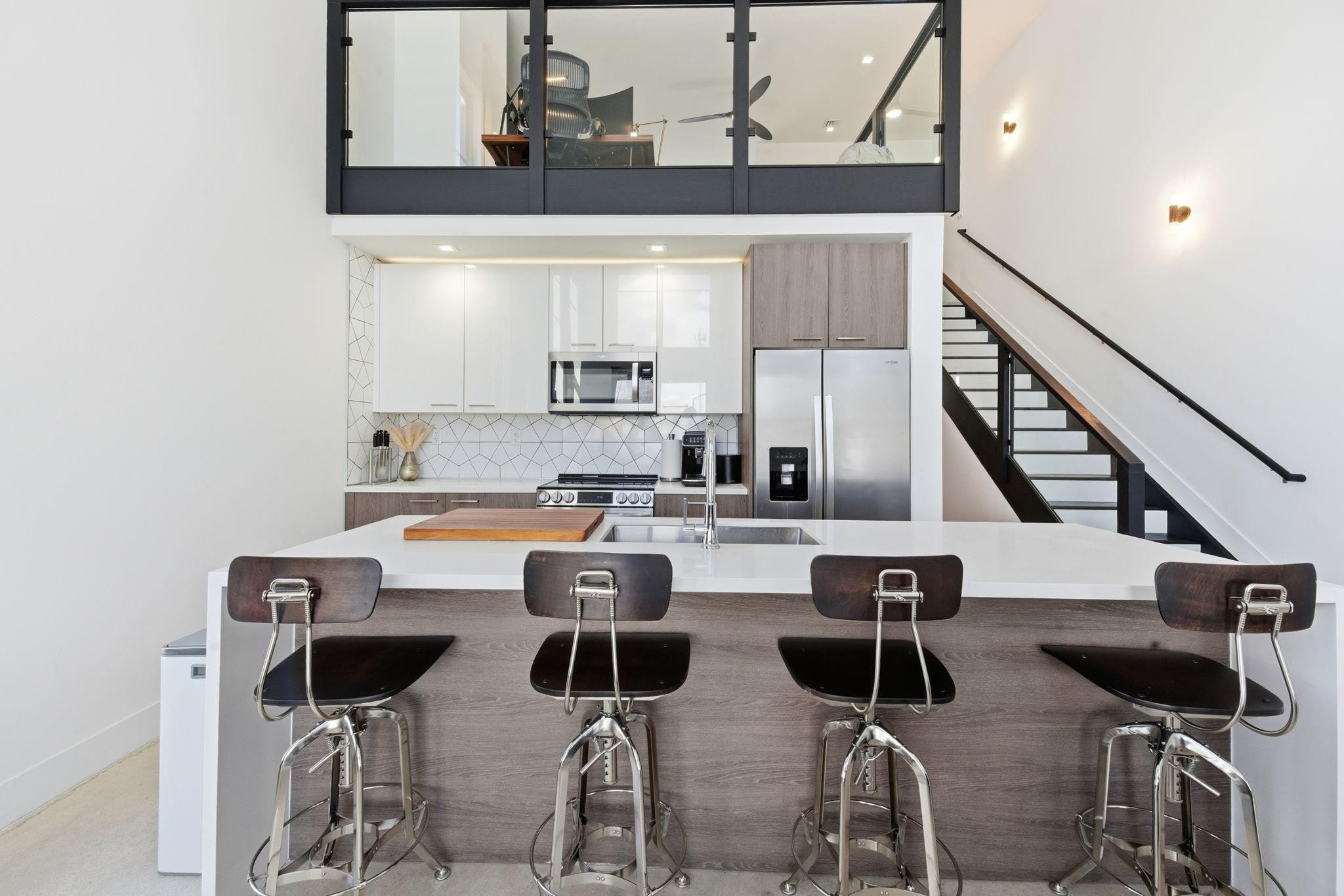 410 NE 36th Street 9, Oakland Park Unit: 9