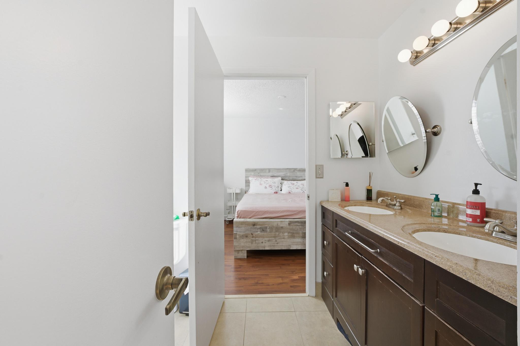 11339 Lakeview Drive Drive 4o