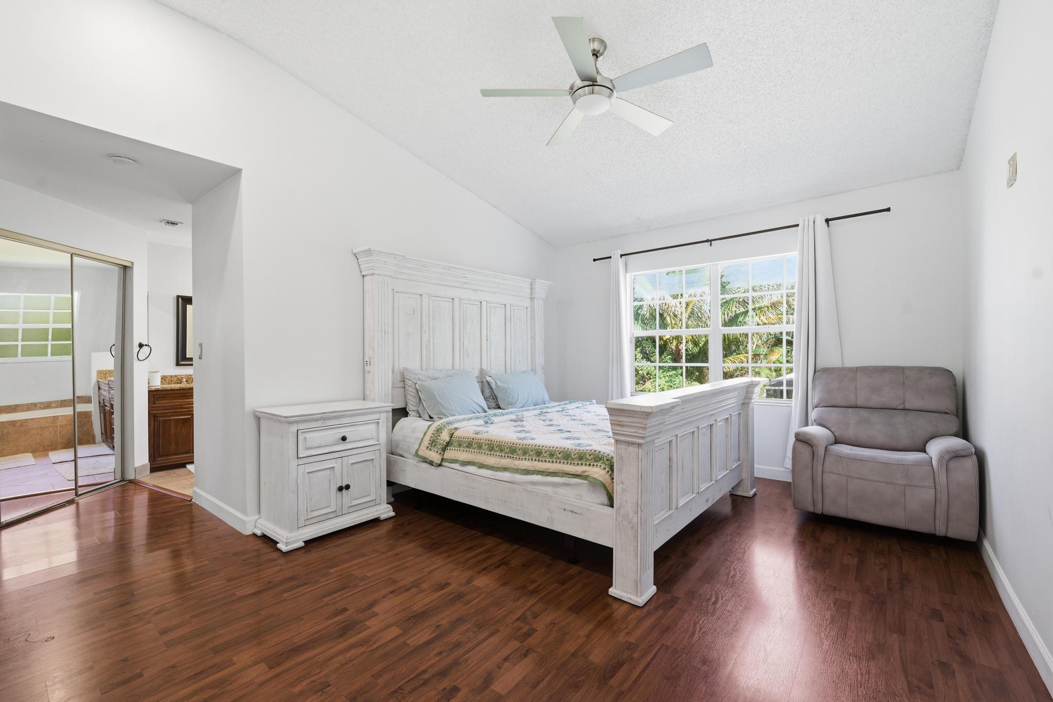 11339 Lakeview Drive Drive 4o