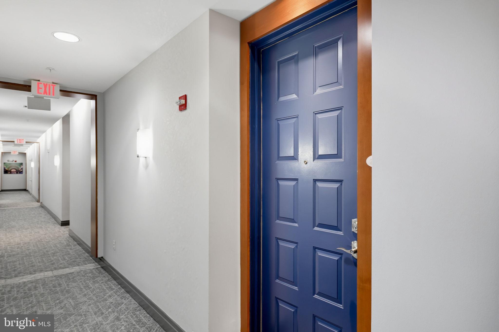 2200 N WESTMORELAND STREET 202