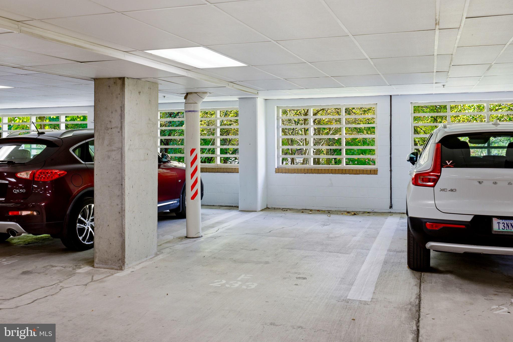 2200 N WESTMORELAND STREET 202