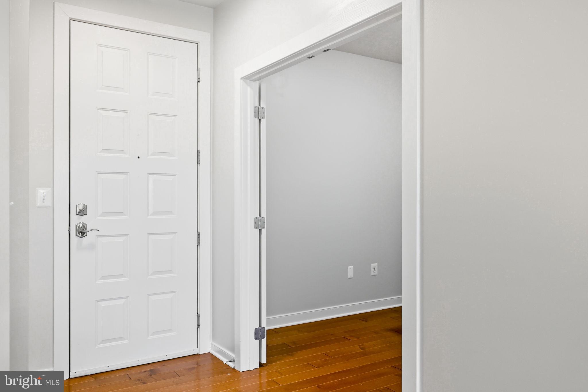 2200 N WESTMORELAND STREET 202