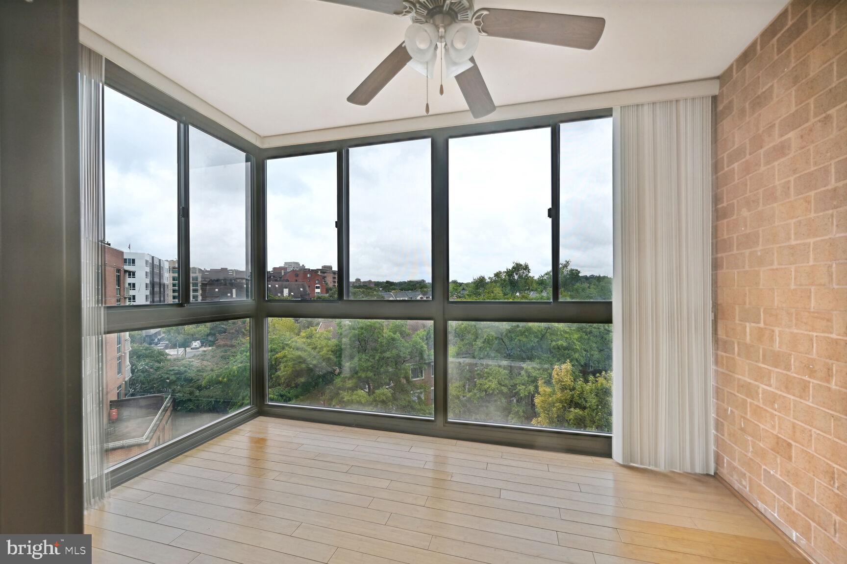 1001 N RANDOLPH STREET 608