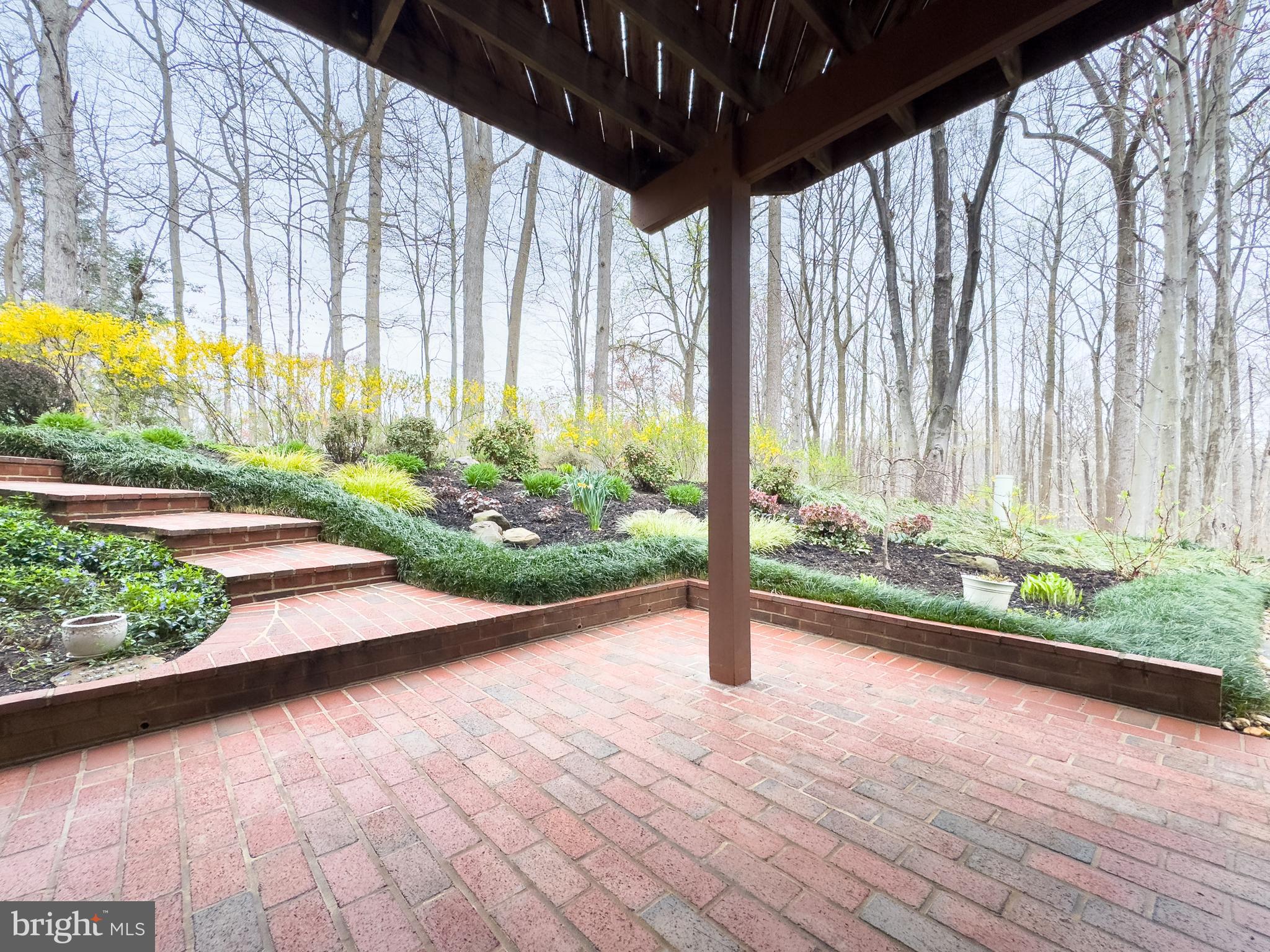 7201 BURTON HILL COURT