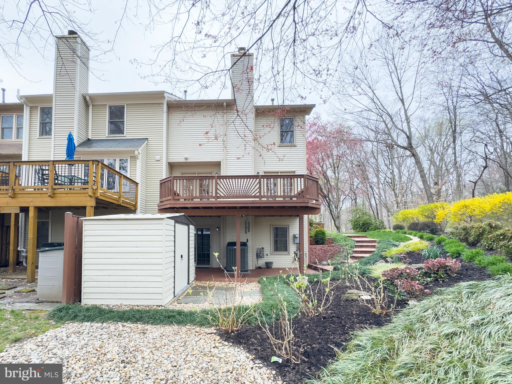 7201 BURTON HILL COURT