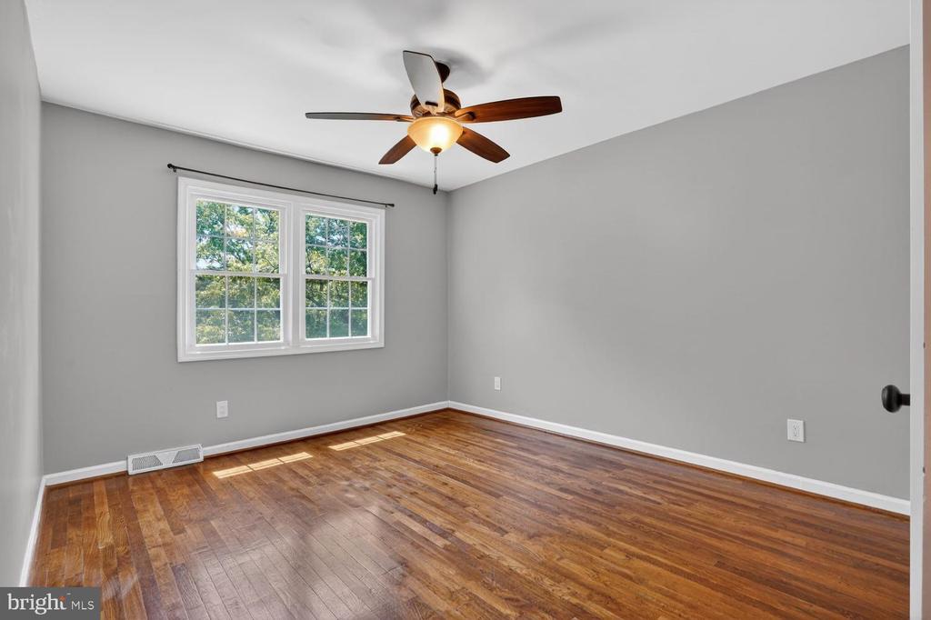 6020 WATERBURY COURT