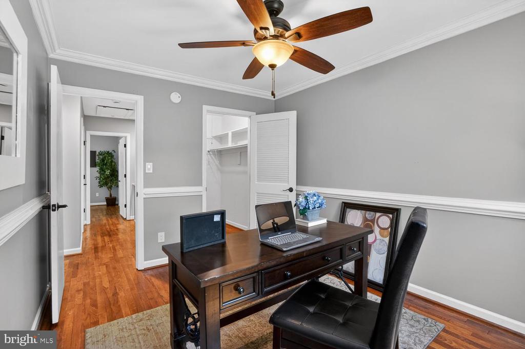 6020 WATERBURY COURT