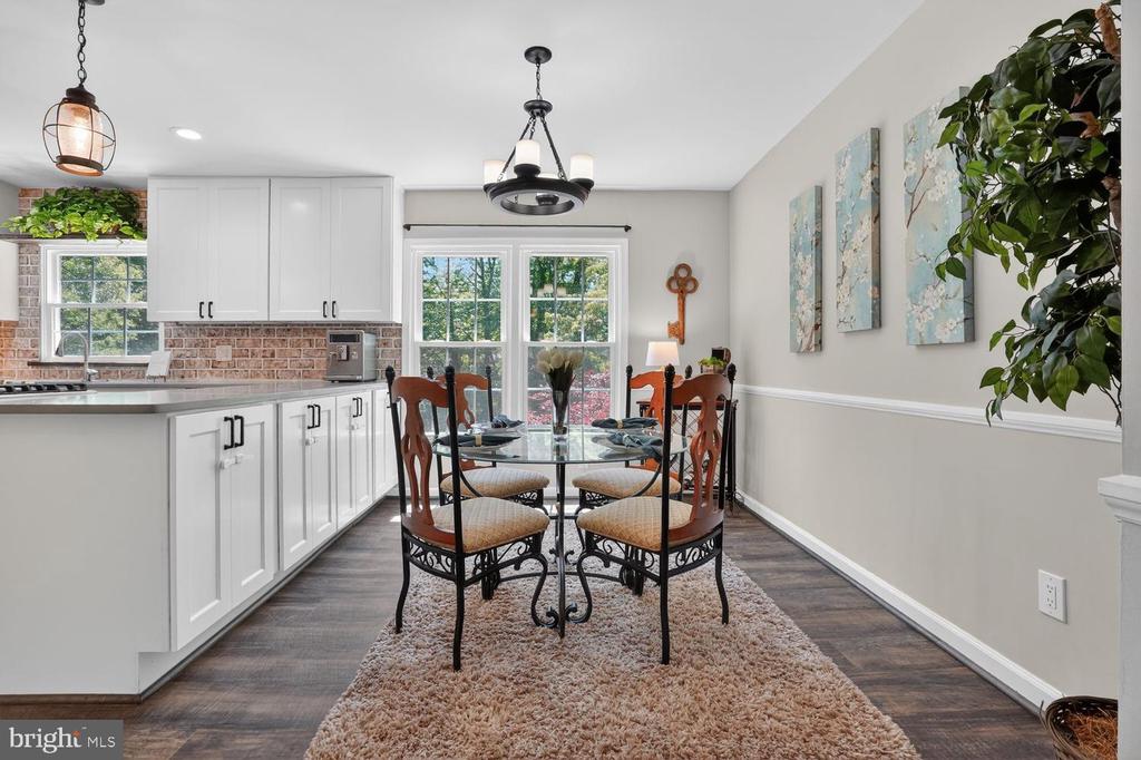 6020 WATERBURY COURT