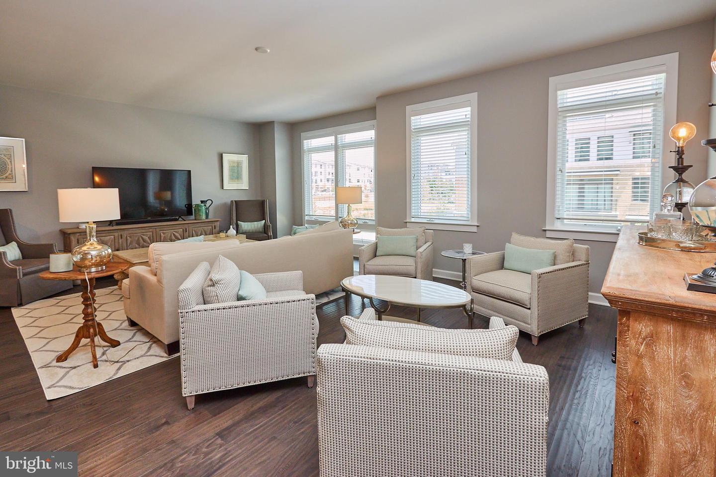 1803 Blue Marble Ter SE