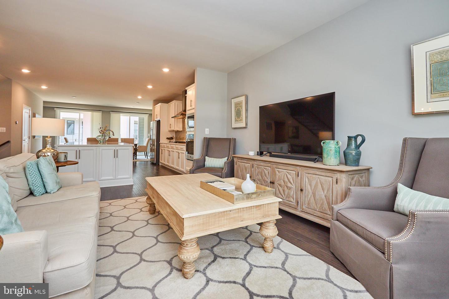 1803 Blue Marble Ter SE