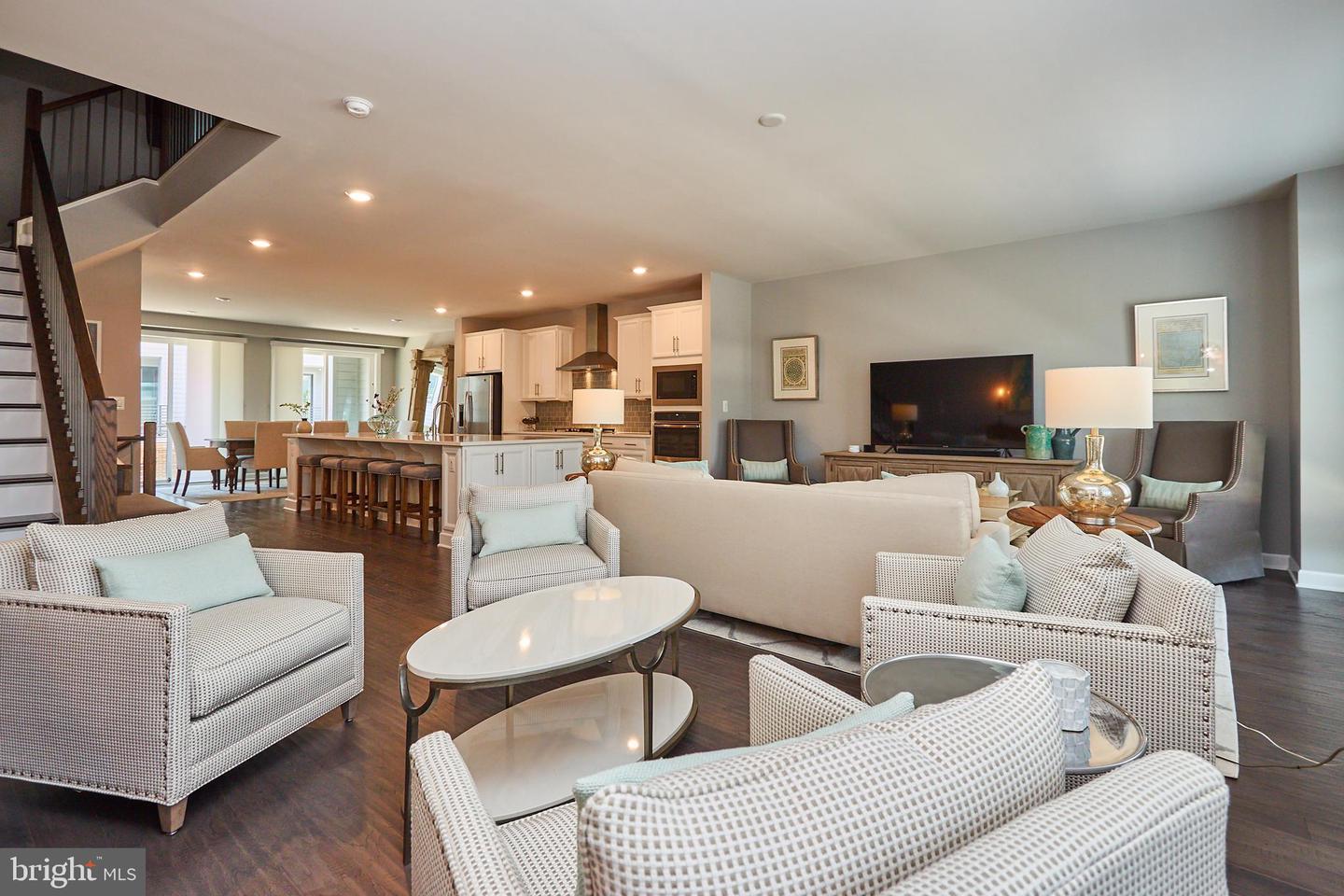 1803 Blue Marble Ter SE