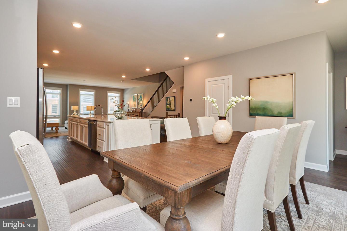 1803 Blue Marble Ter SE