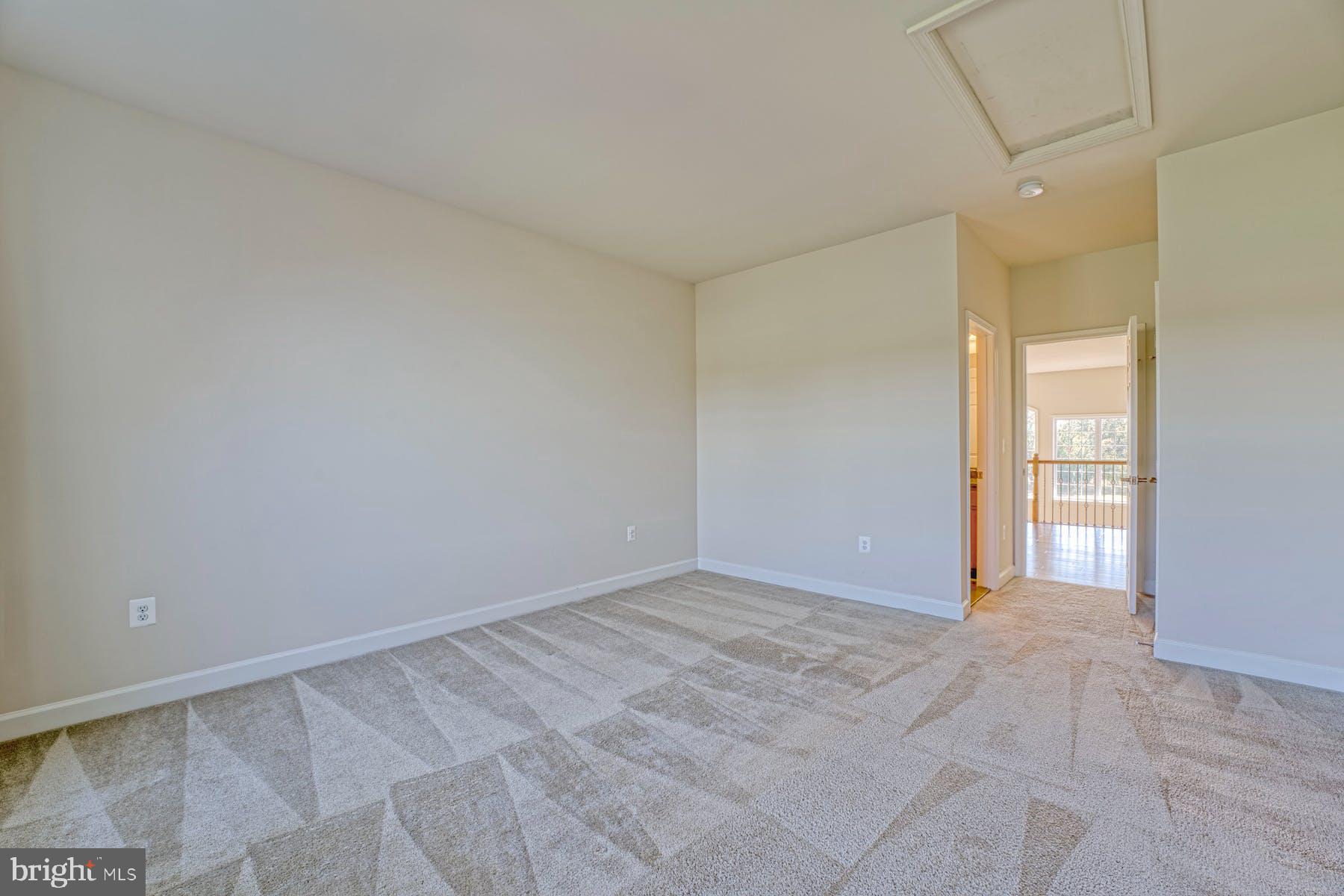 42993 Buna Mae Ln