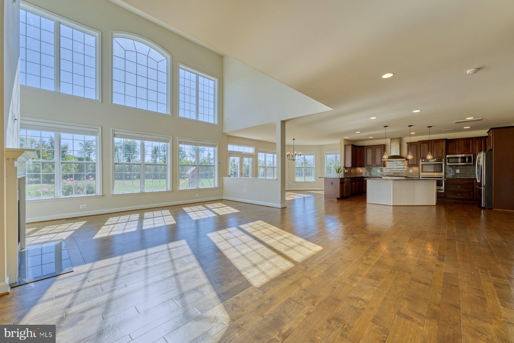 42993 Buna Mae Ln