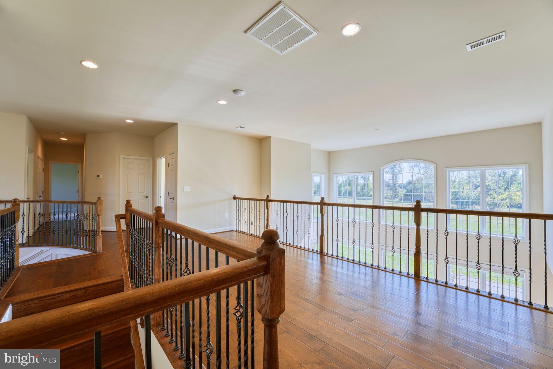 42993 Buna Mae Ln