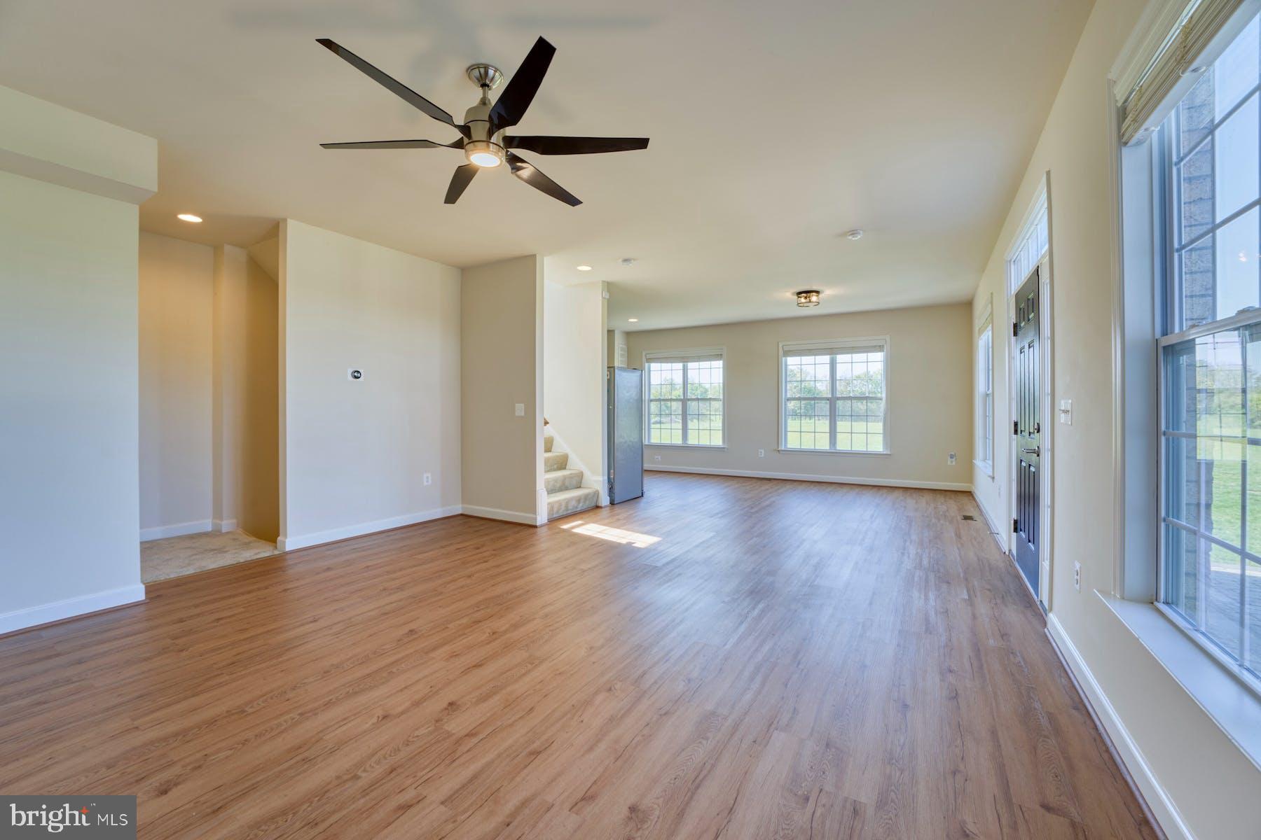 42993 Buna Mae Ln