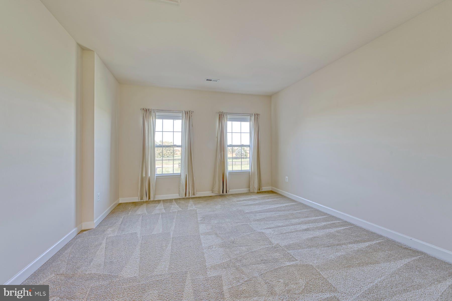 42993 Buna Mae Ln