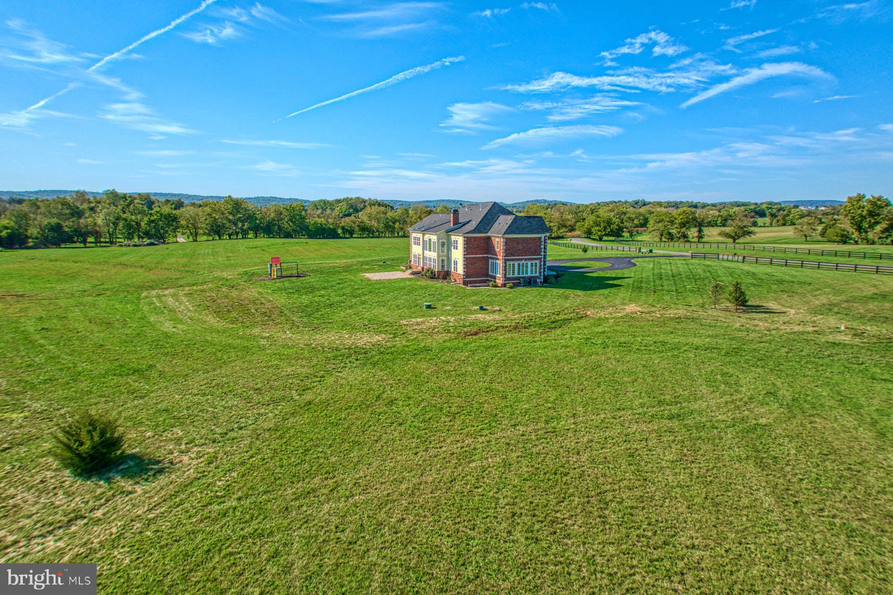 42993 Buna Mae Ln