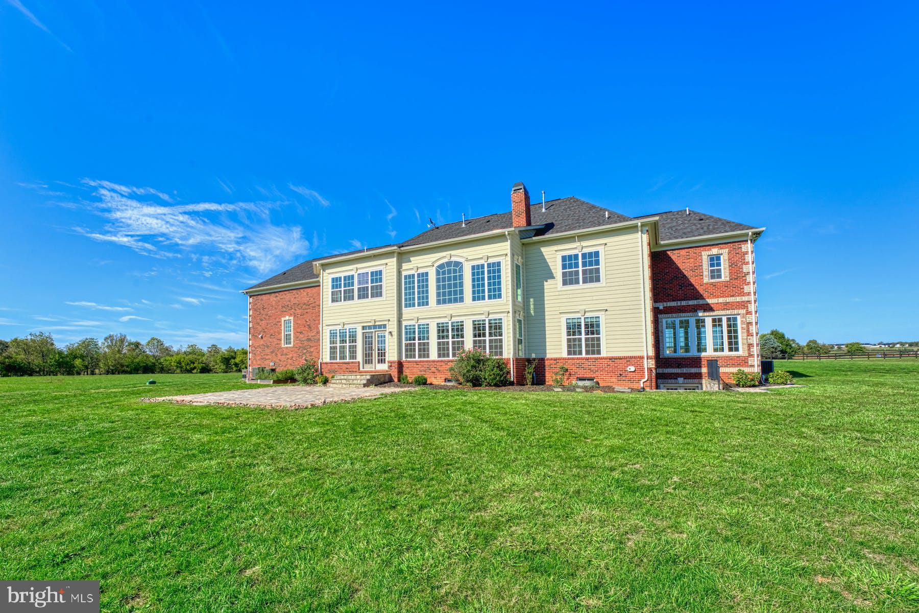 42993 Buna Mae Ln