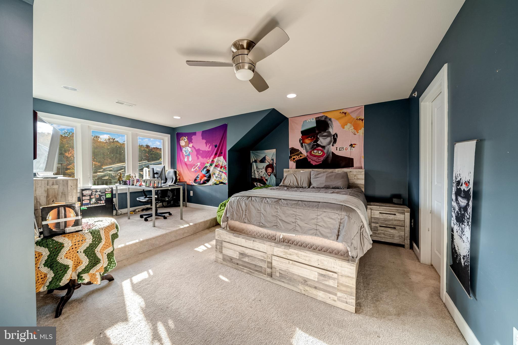 1312 White Feldspar Ter SE