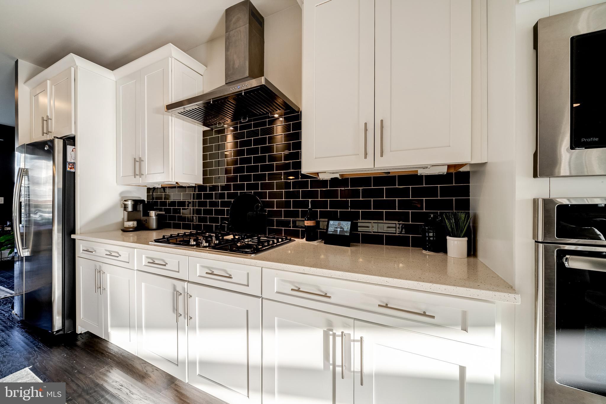 1312 White Feldspar Ter SE