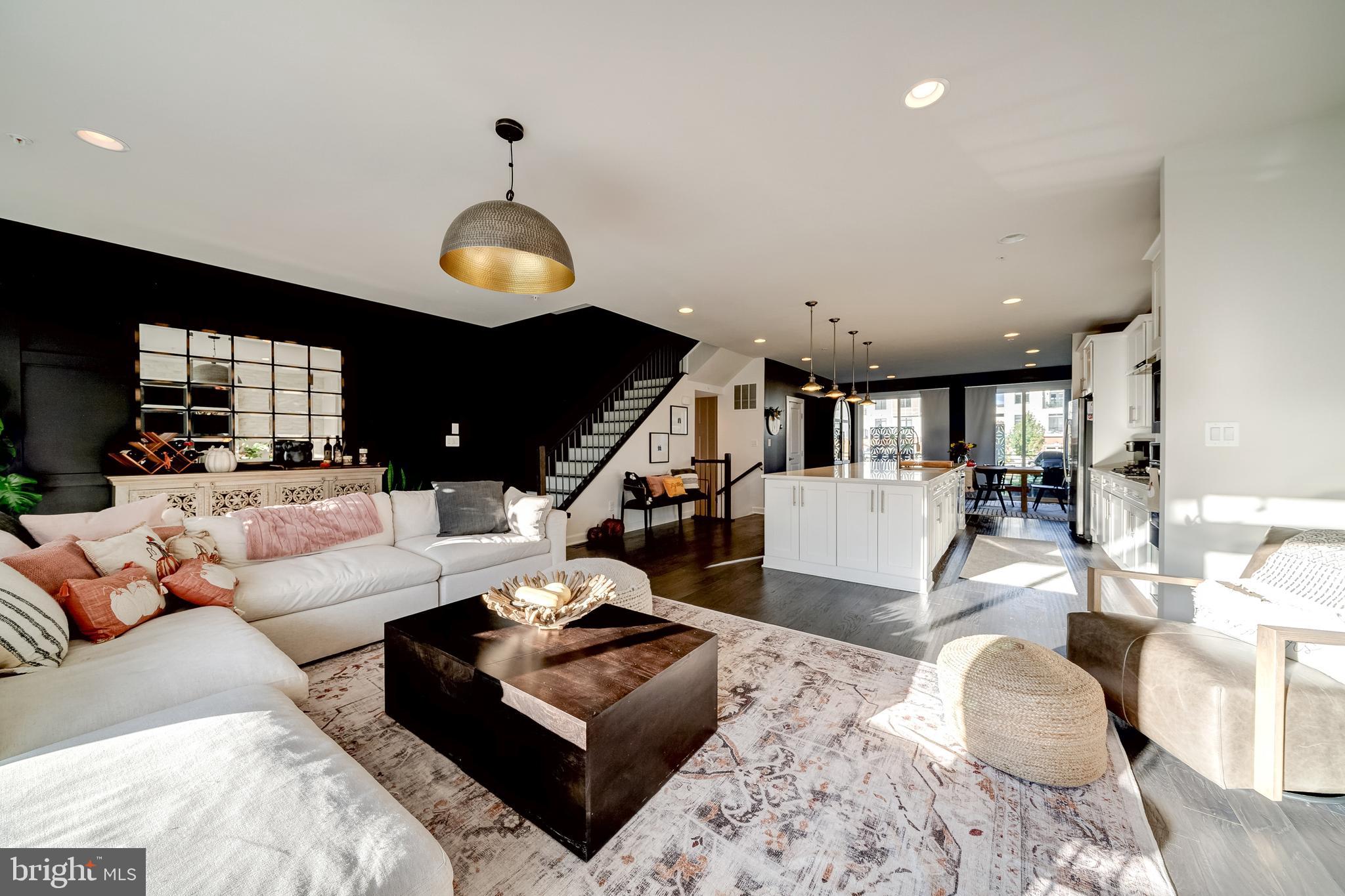 1312 White Feldspar Ter SE