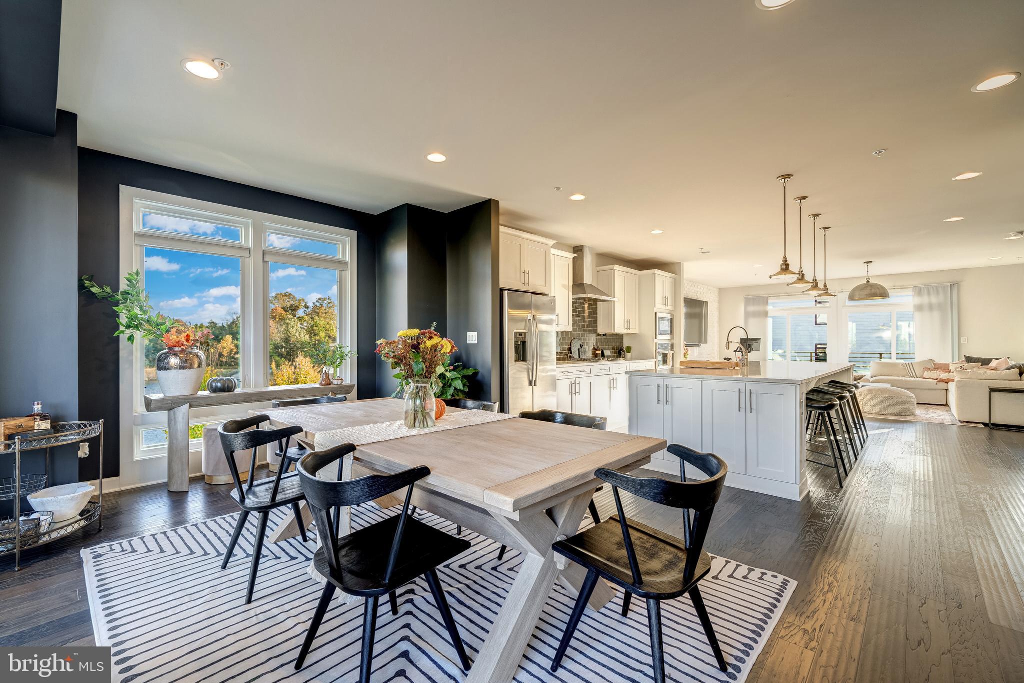 1312 White Feldspar Ter SE