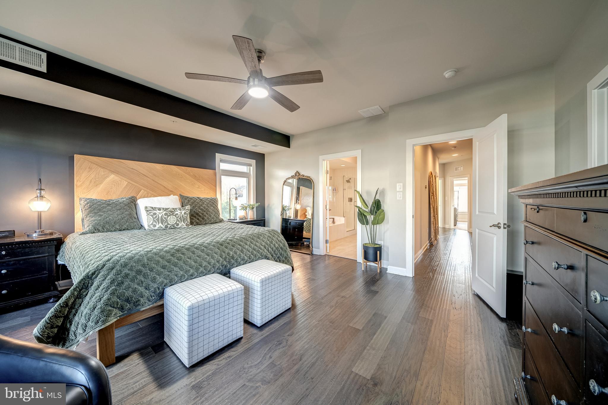 1312 White Feldspar Ter SE