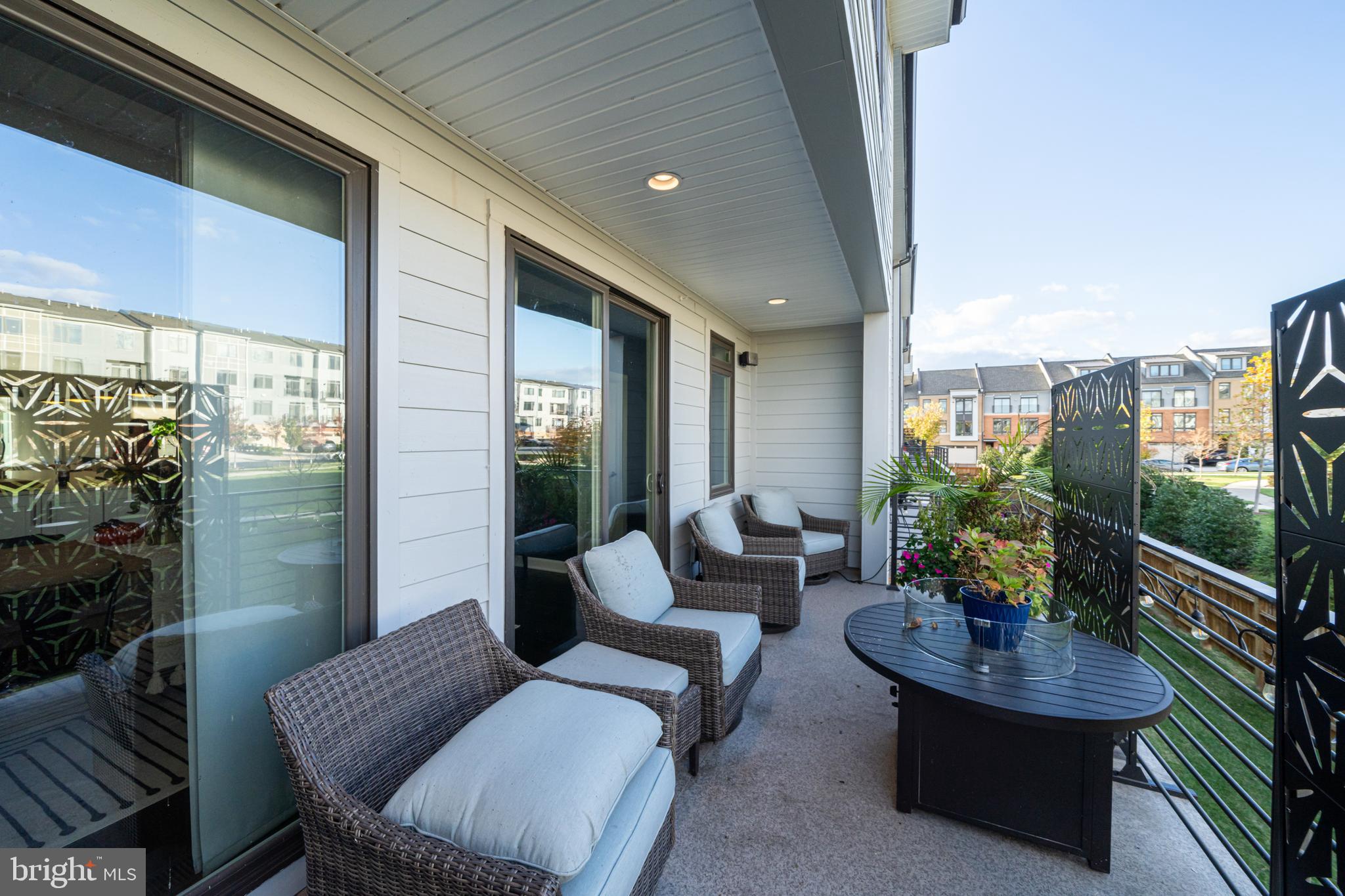 1312 White Feldspar Ter SE