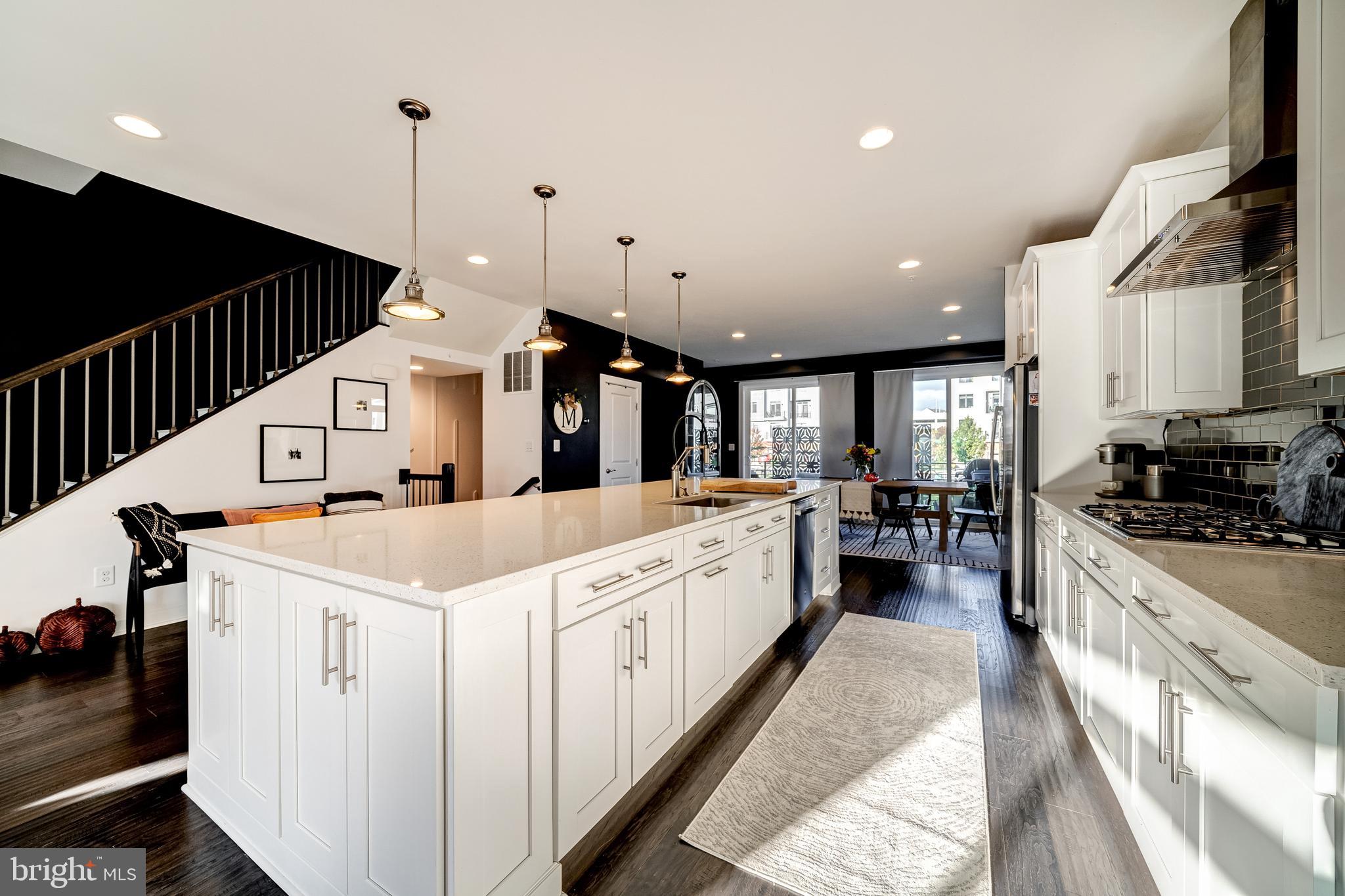 1312 White Feldspar Ter SE