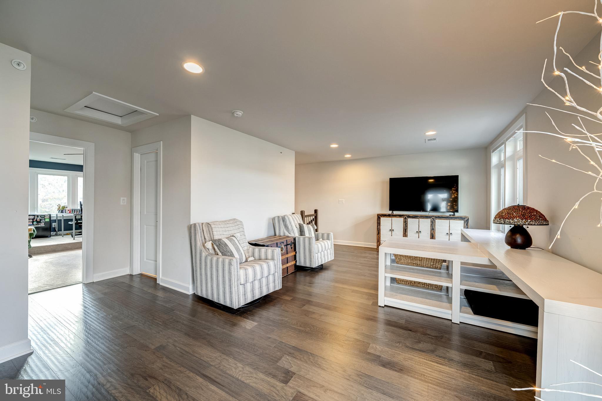 1312 White Feldspar Ter SE