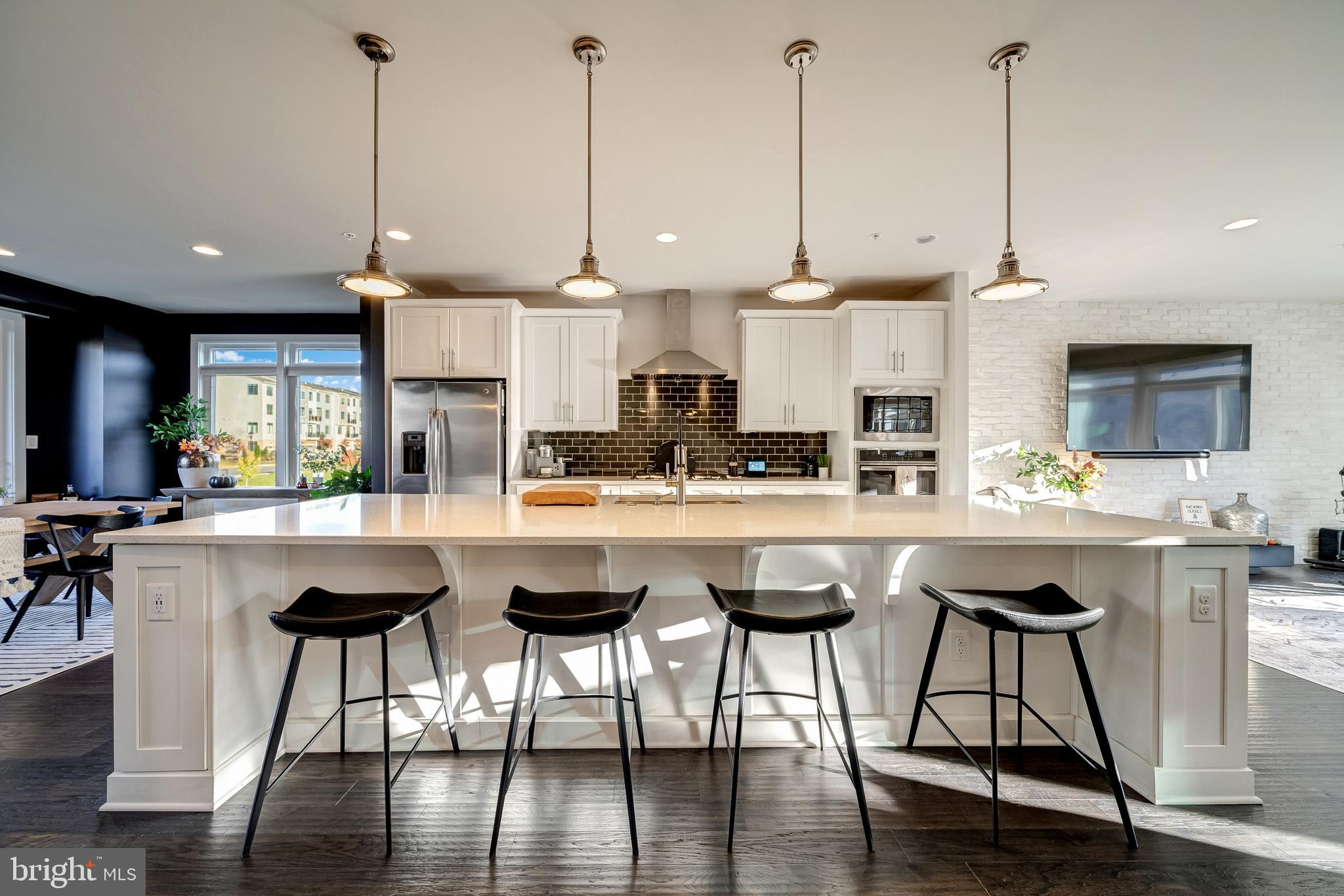 1312 White Feldspar Ter SE