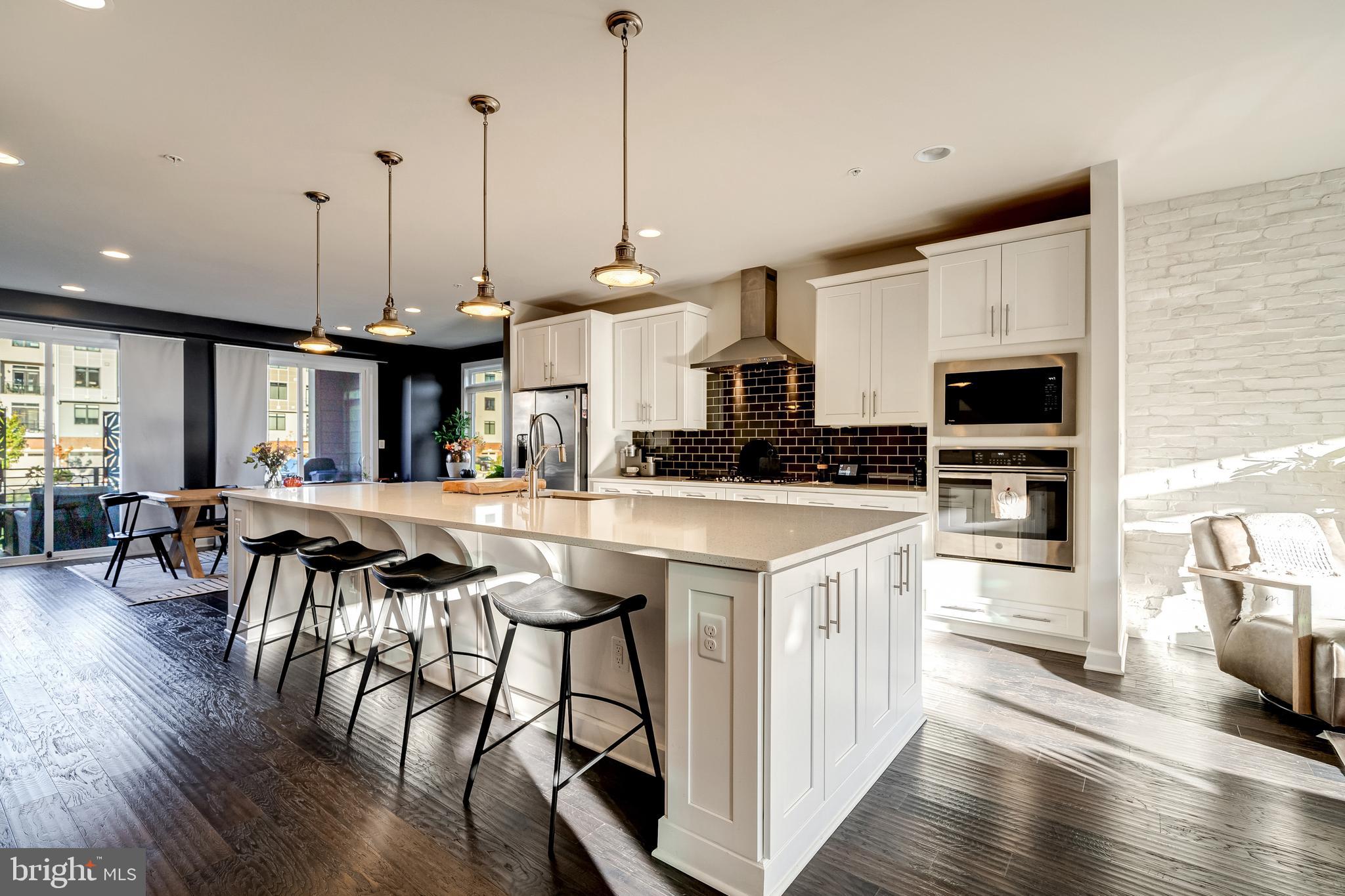 1312 White Feldspar Ter SE