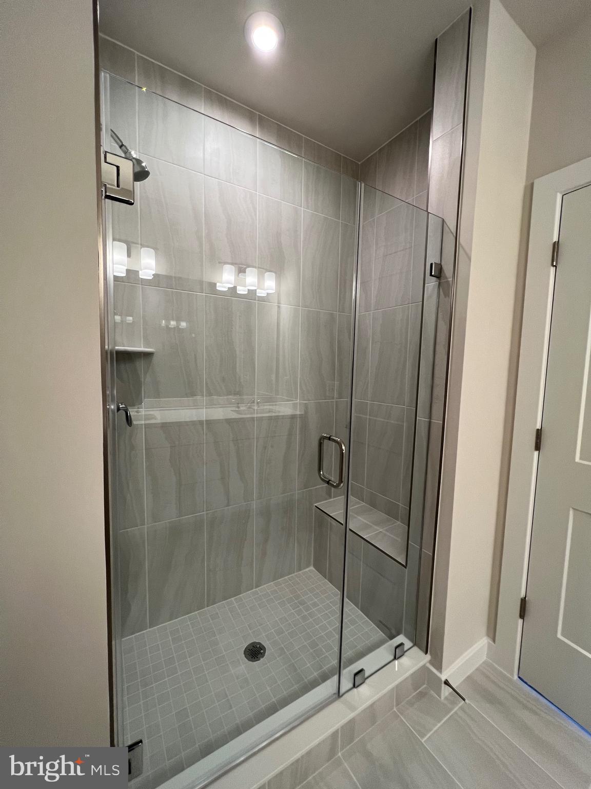 44581 WOLFHOUND SQUARE