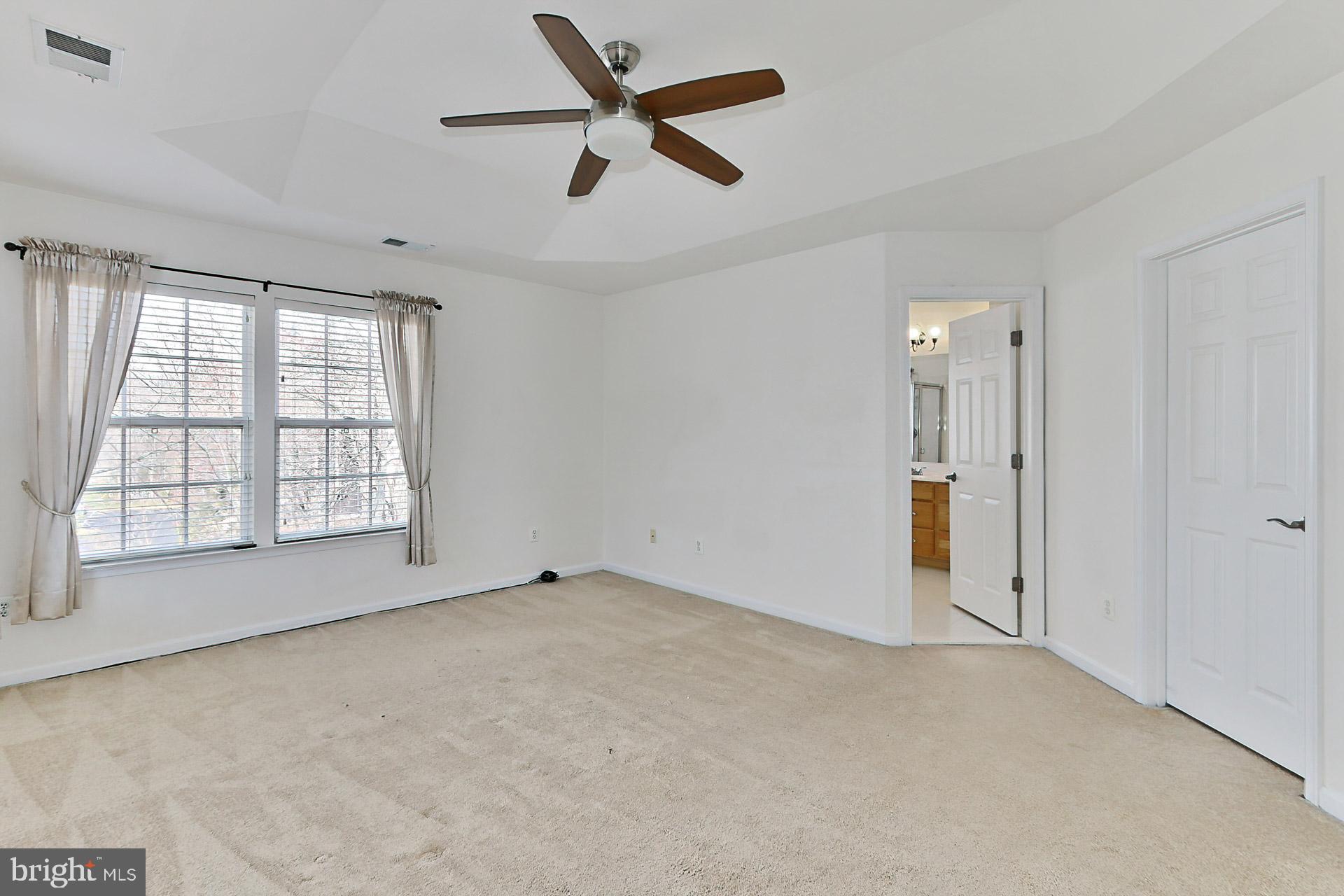 21510 IREDELL TERRACE