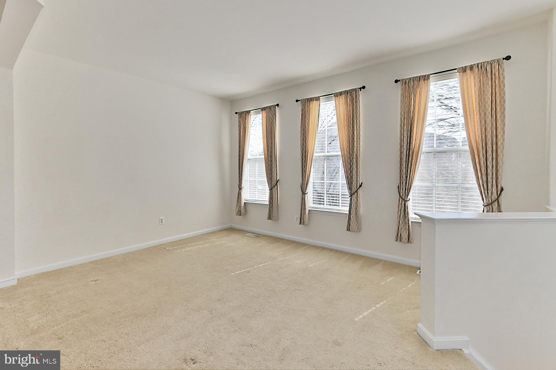 21510 IREDELL TERRACE