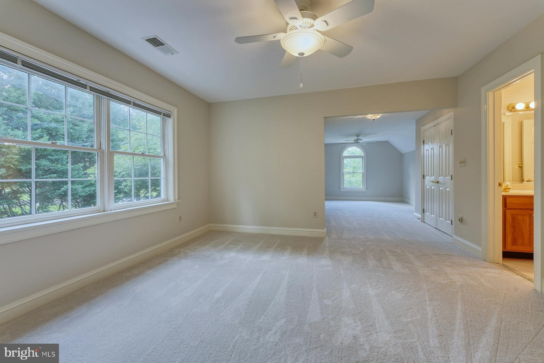 42041 Saddlebrook Pl