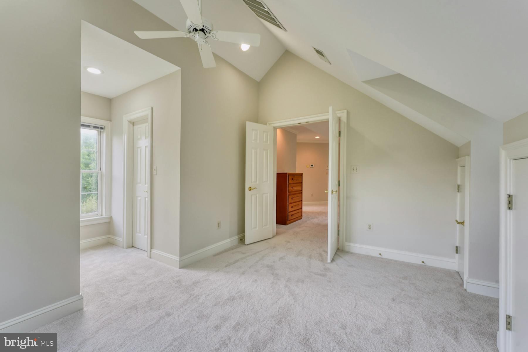 42041 Saddlebrook Pl