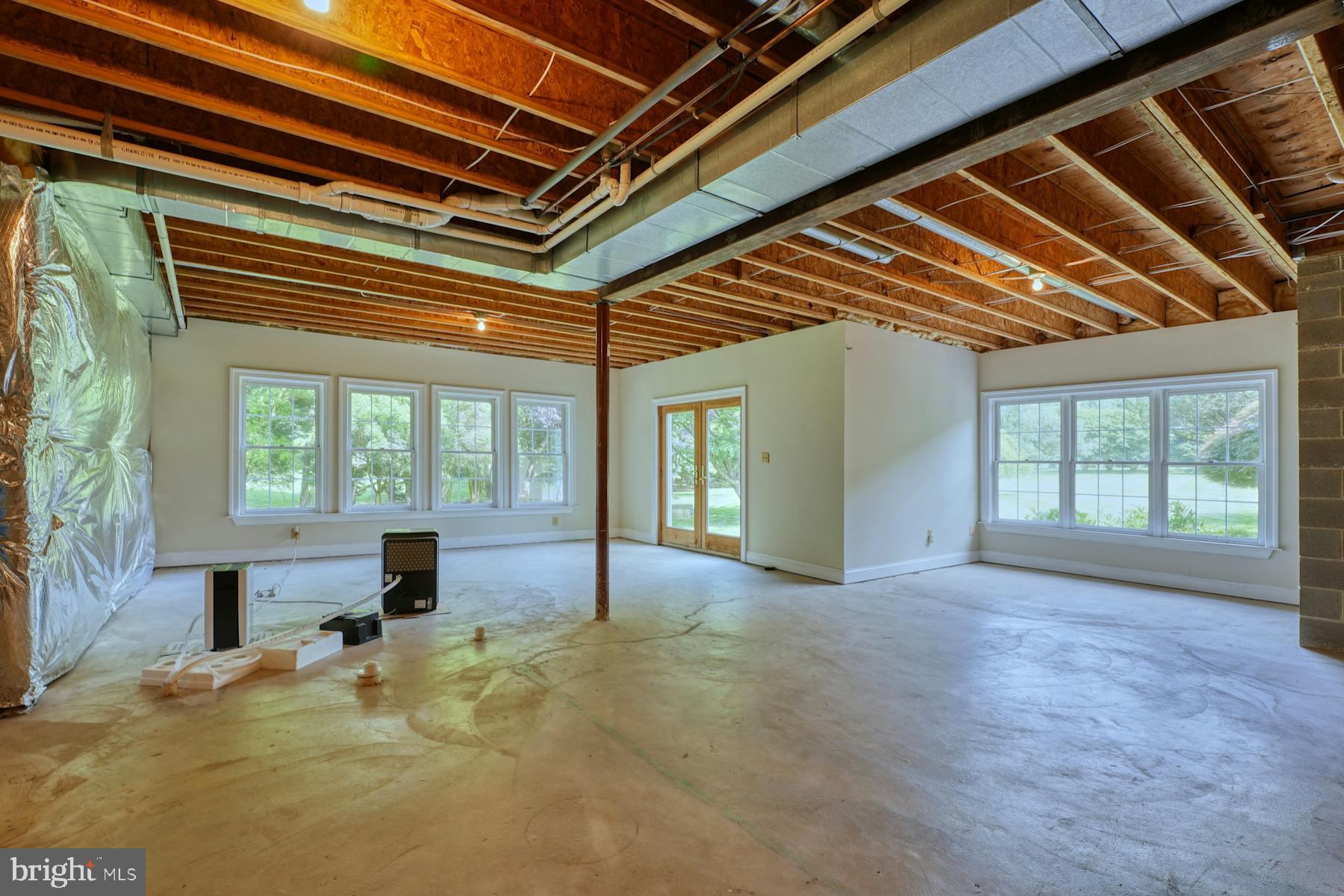 42041 Saddlebrook Pl