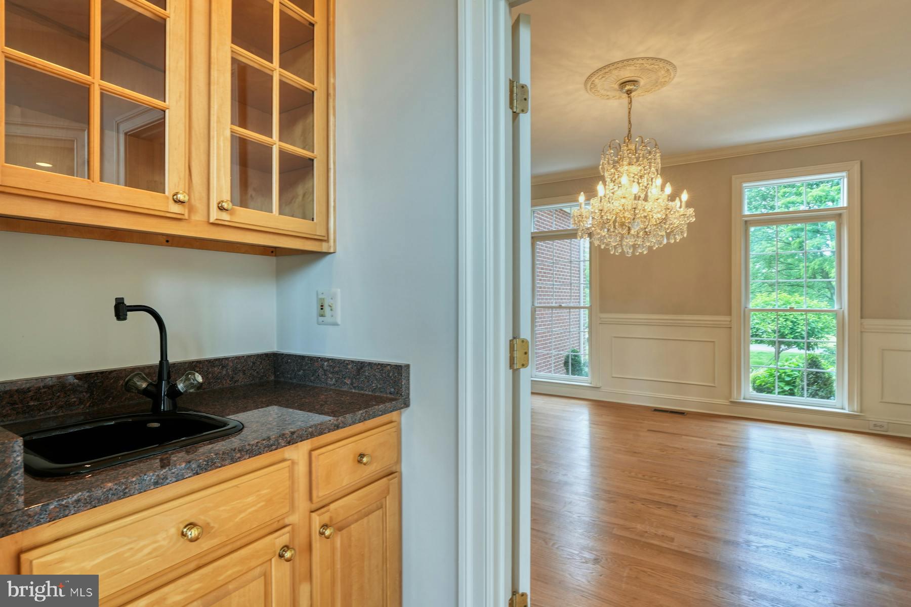 42041 Saddlebrook Pl