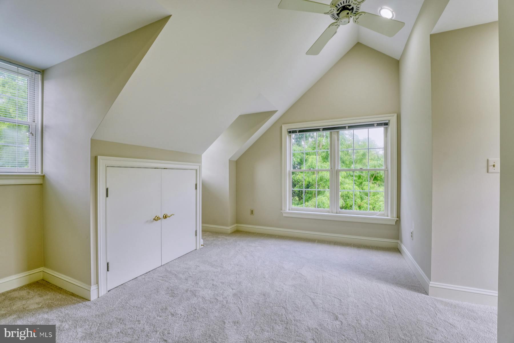 42041 Saddlebrook Pl