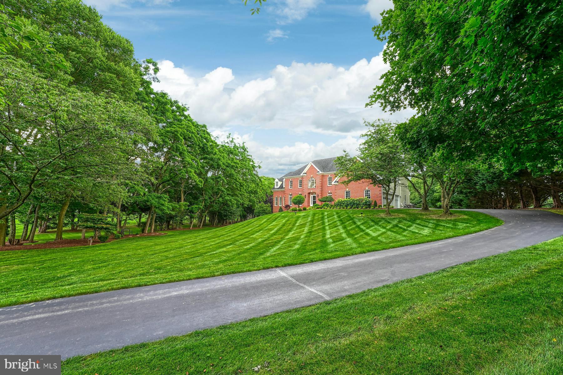 42041 Saddlebrook Pl