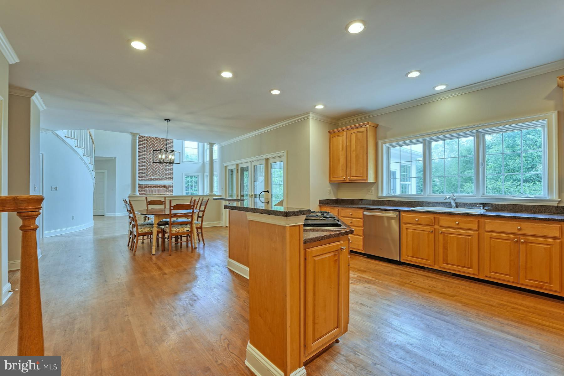 42041 Saddlebrook Pl