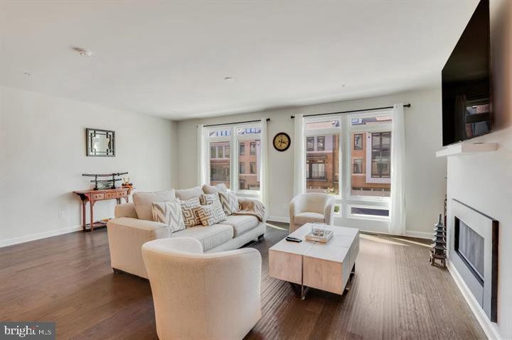 1802 YELLOW GARNET TERRACE SE