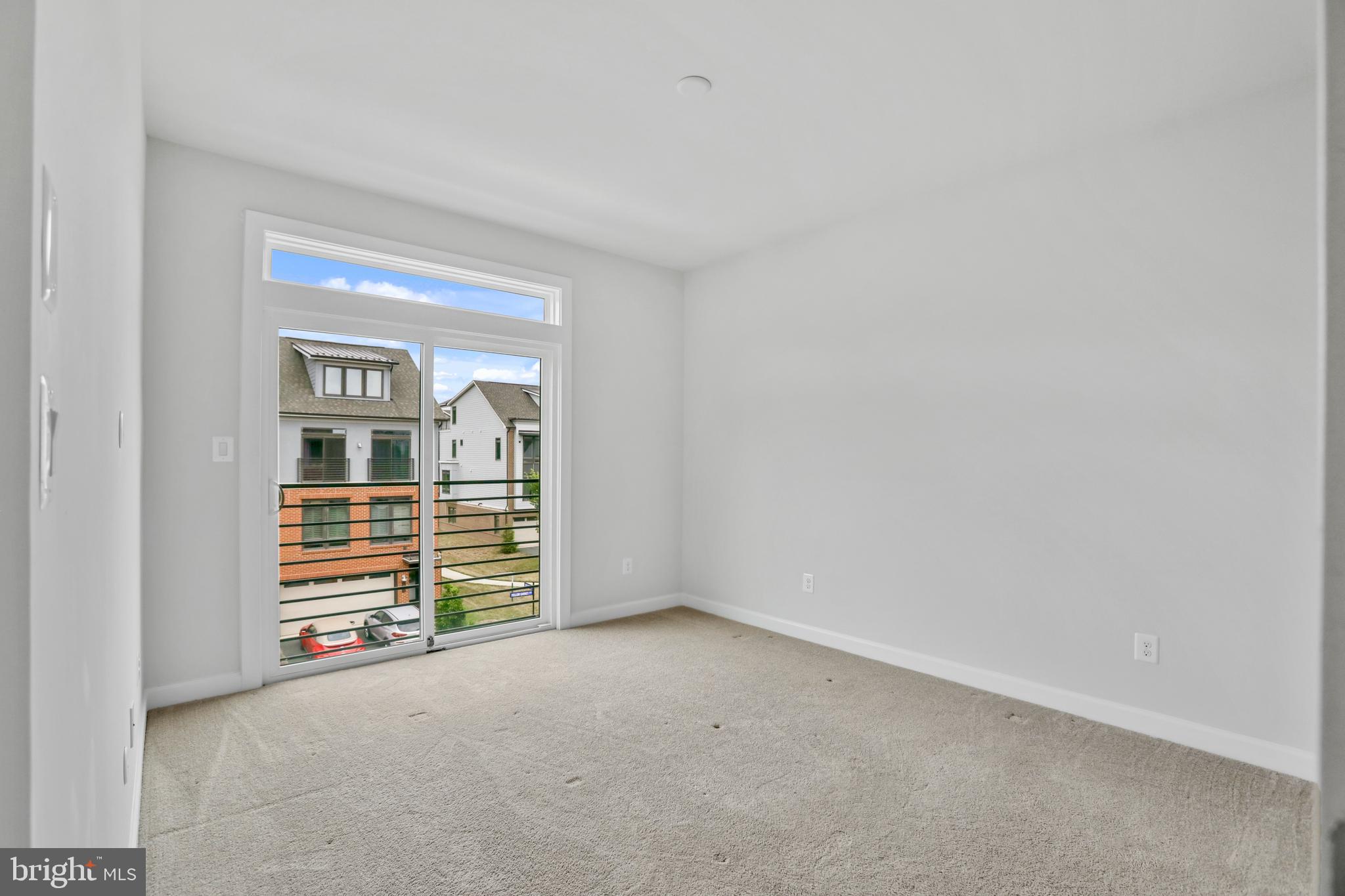 1802 YELLOW GARNET TERRACE SE