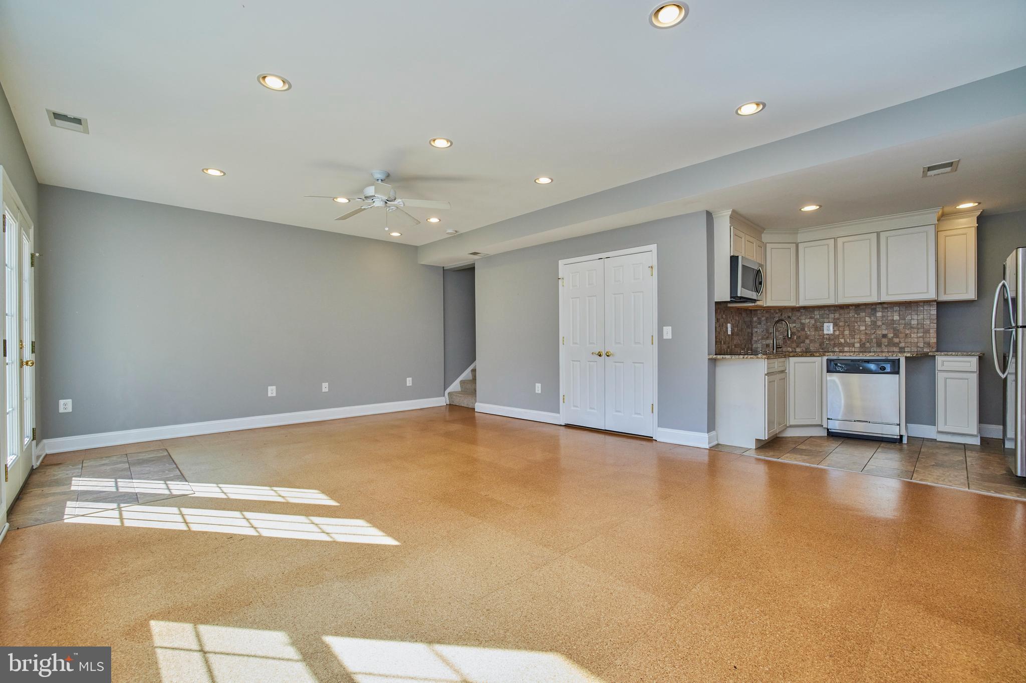 114 ROSEBROOK CT NW #UNIT B (BASEMENT)